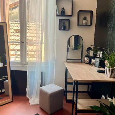 L'Univers Du Possible / Parking / Centre A 100 M Apartman Avignon Kültér fotó